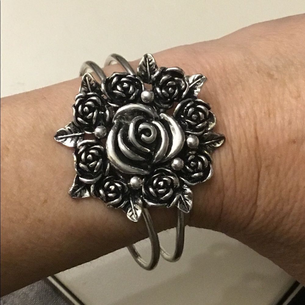 Silver Layered Rose Split Design Bangle Bracelet~kn - Picture 3 of 3